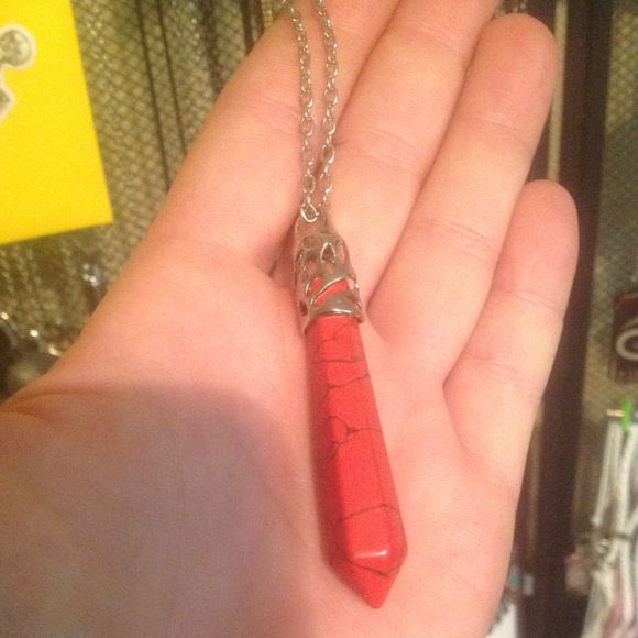 Jewelry - Large healing stone drop pendant